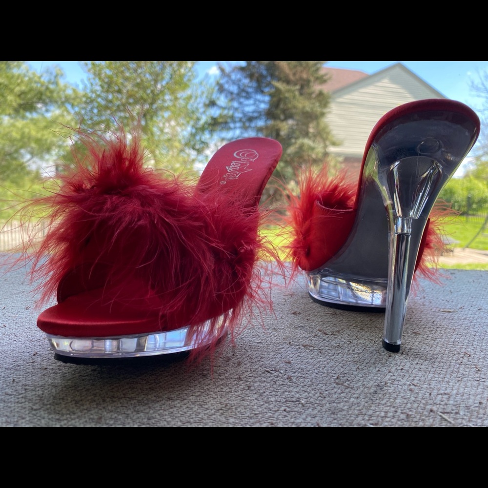 Red Fluffy Acrylic Heel Slippers